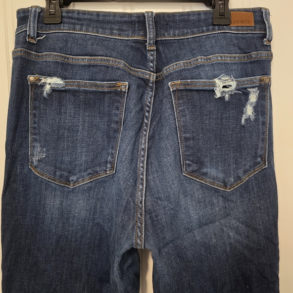 Judy Blue Distressed Skinny Jeans 14W High Stretch Cool Girl Denim - Picture 4 of 10